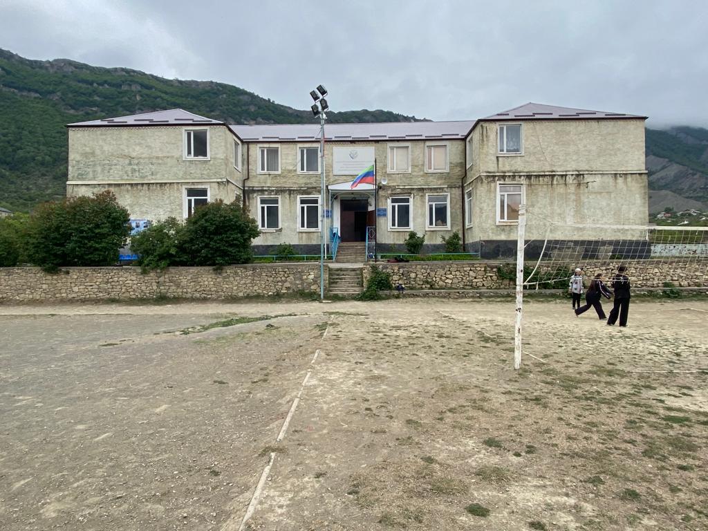 Фасад школы